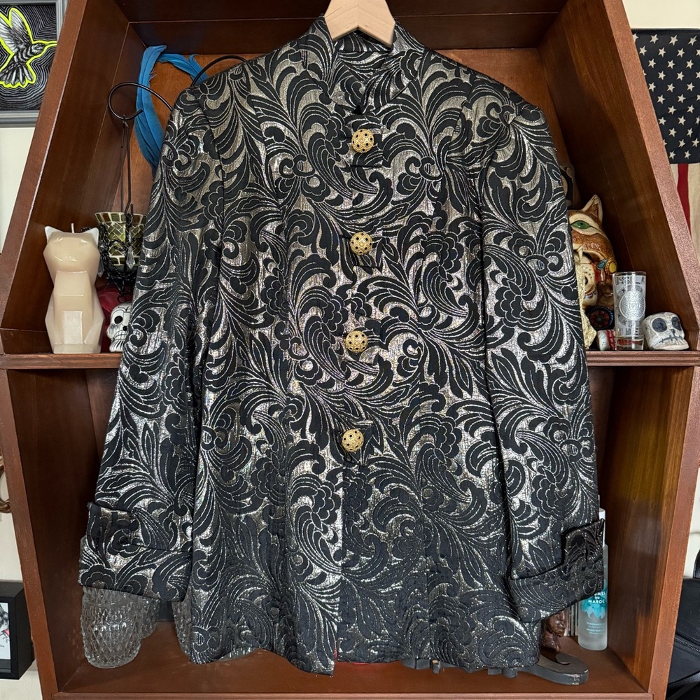 Vintage Handmade Damask Filigree with Gold Brocade Button Jacket Women’s Medium - Picture 2 of 5